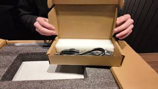 What's Inside the box of the HOTTEST New HiFi Release of 2024? Quad 33 & 303 Amplifiers