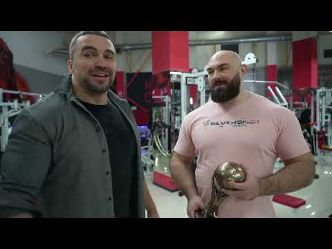 Видео: 400 кг тяга Олексій Новіков - Atlant Gym