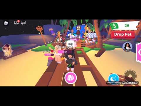 New Pet Wear On Adopt Me Erica Roblox Youtube - another erika roblox