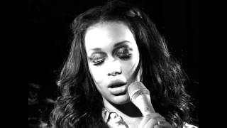 Video thumbnail of "Rebecca Ferguson - Light on LYRIC ON SCREEN"