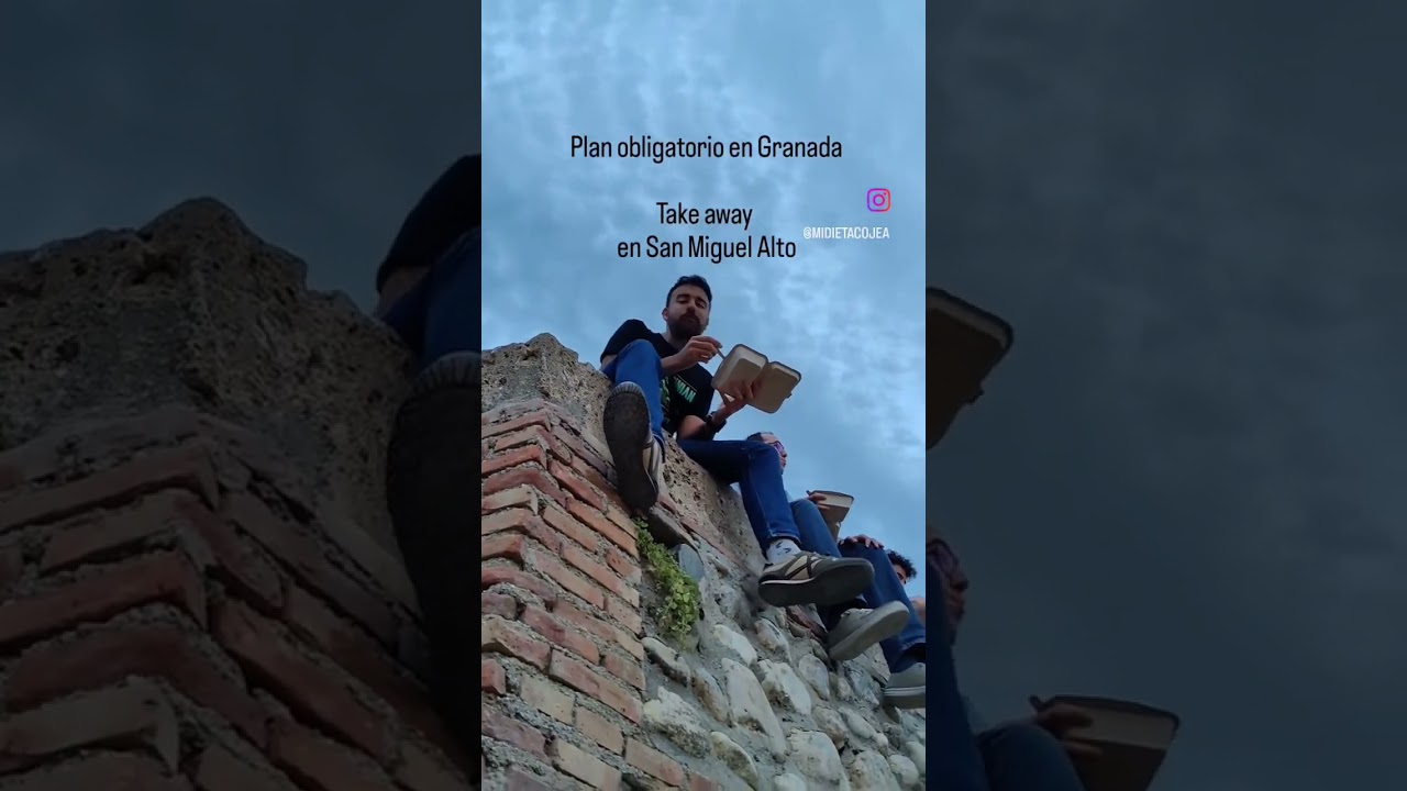 Planazo en #Granada casi obligatorio: Comida y bebida y subirla al mirador de San Miguel Alto 😉
