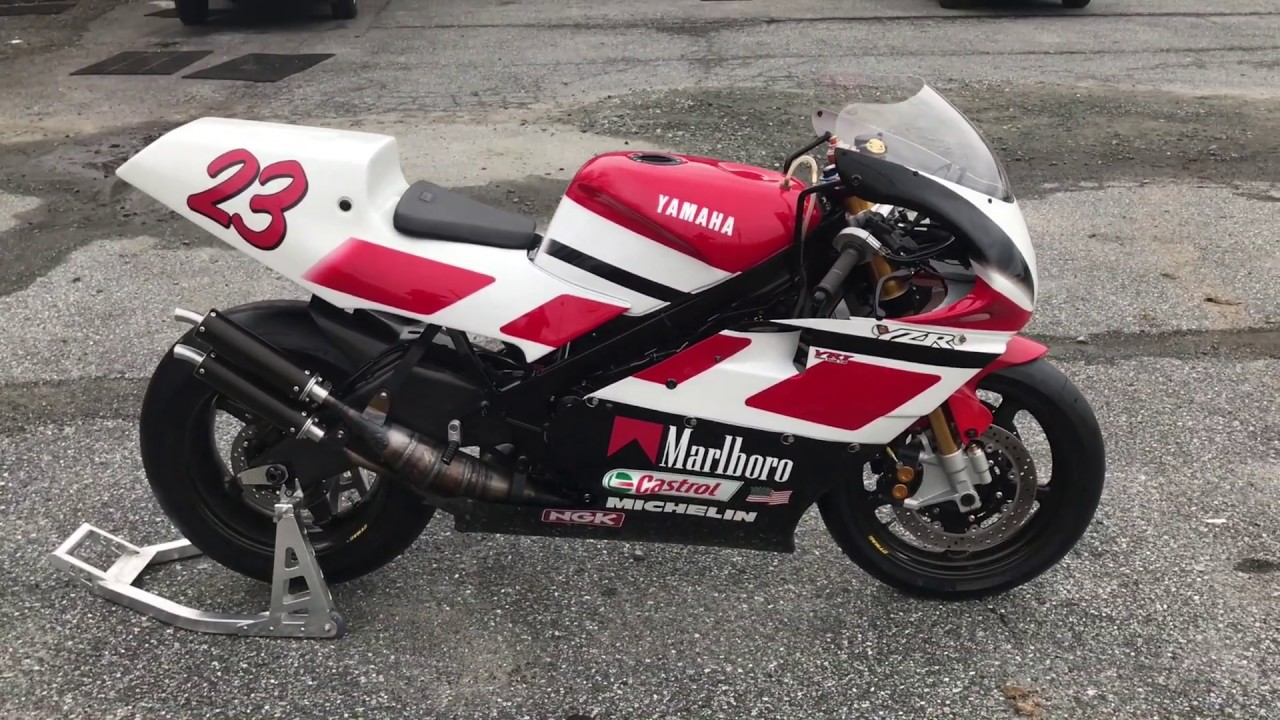 Yamaha YZR500 Walk Around