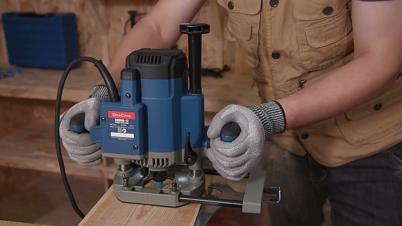 Wood Router DMR06 12