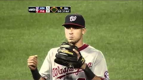 2011/05/04 Phillies score two on error