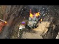 Ukrainian Troops Blow Up And Destroy Russian Tank Real Footage!