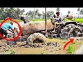 Giant Tractor video | DEUTZ FAHR Agromaxx 4045E Stuck in Deep Mud Rescue Same Brand Tractor in paddy