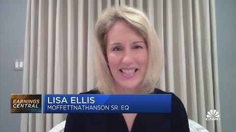 IBM posts fourth consecutive quarter of revenue declines