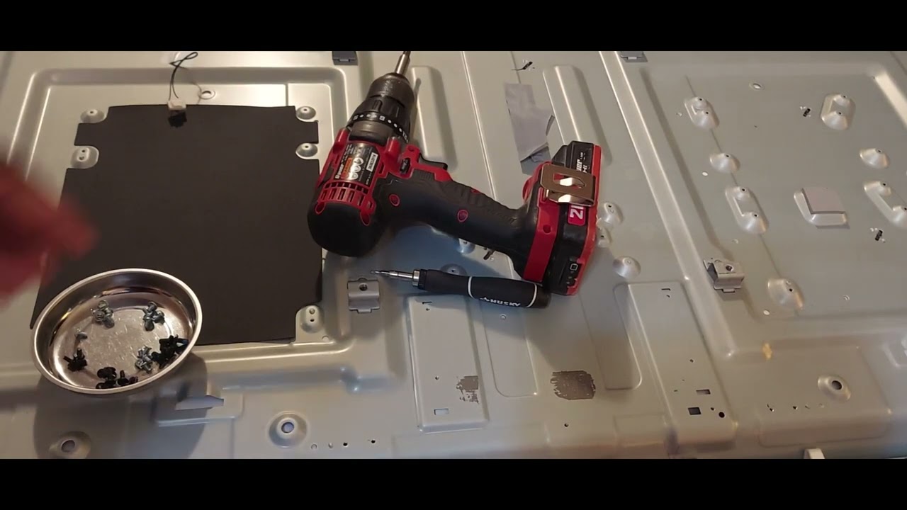 LG Smart TV 65" Blue screen Fix (Various Models) - Extended backlight repair