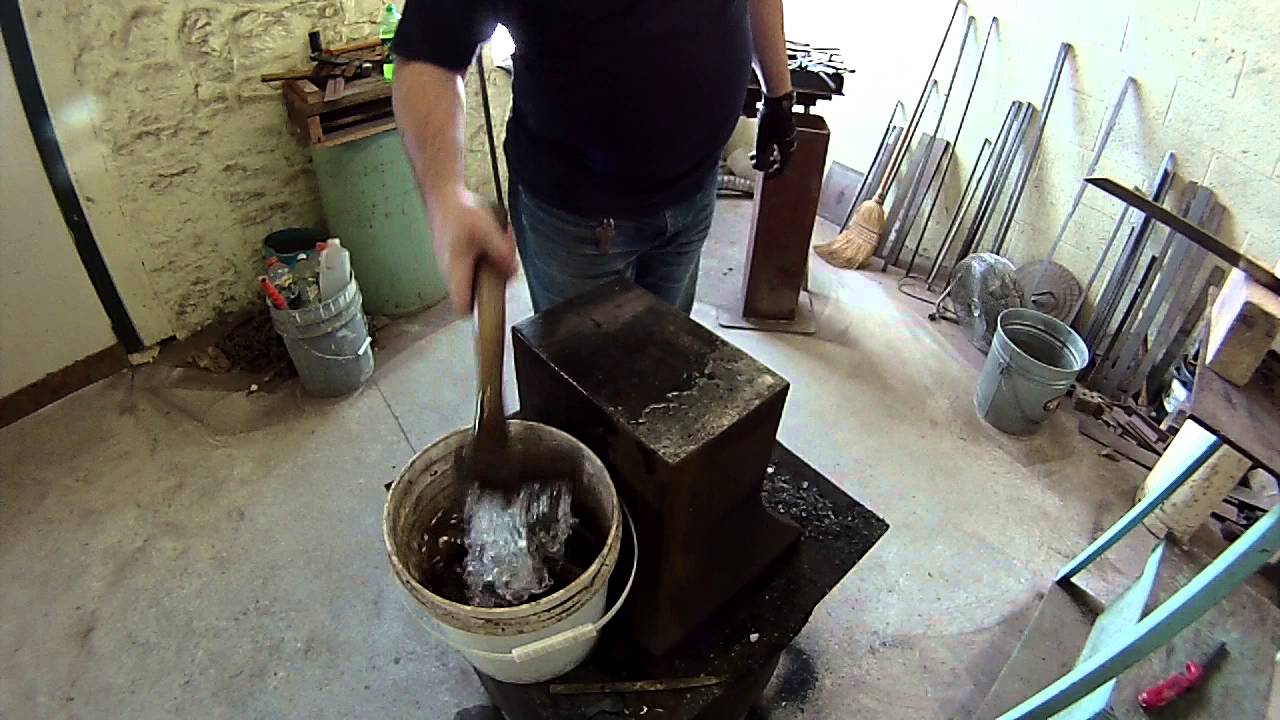 Katana made of Oroshigane / Tamahagane being forged