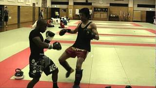 【チーム・ファイヤー】JONATHAN vs YOSHI 2/2 キックボクシング20110907