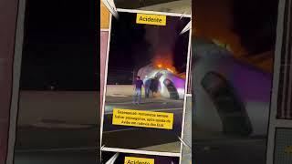 DESESPERADOR! Um jato com seis pessoas  caiu em uma rodovia de Laredo, no Texas, nos EUA #viral
