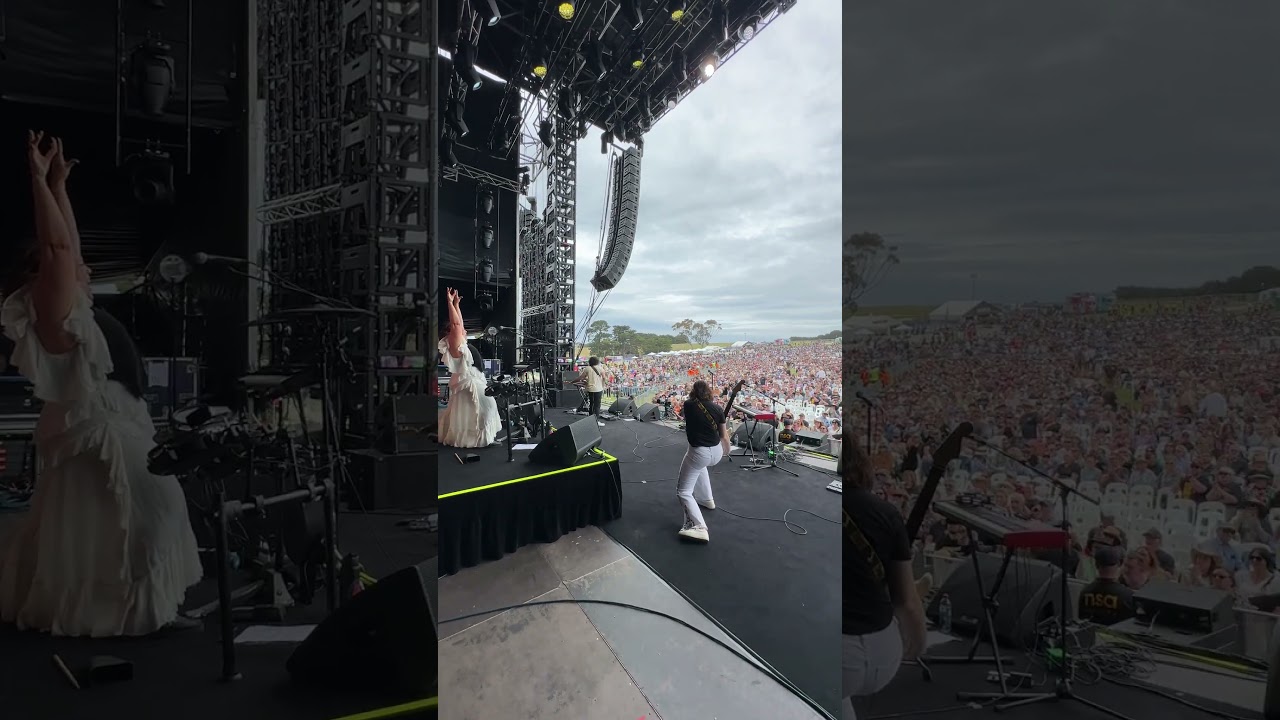 Kate Ceberano - The Saints classic “Know Your Product”    on Jimmy Barnes tour