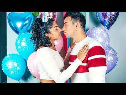 first-kiss-*7-minutes-in-heaven*