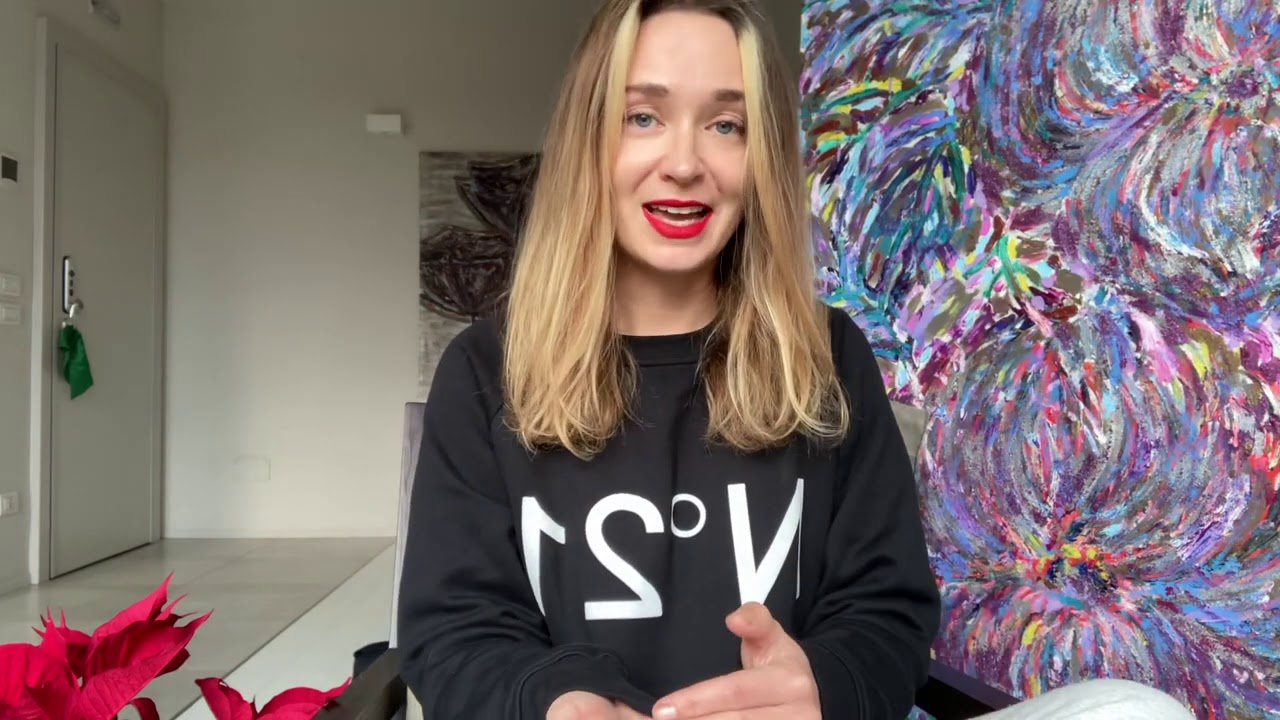 Откуда у итальянцев деньги на шоппинг - YouTube