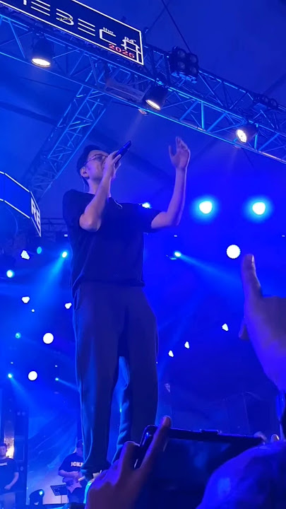 Anupam Roy Live | 'Amake Amar Moto' Hits Different!