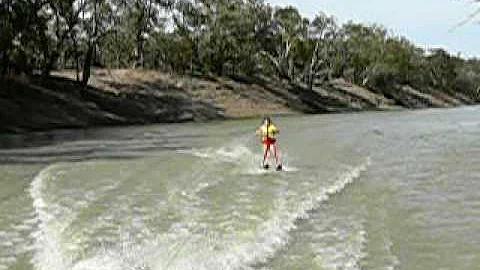 DAISY BARTLETT - WATER SKIING - DARLING RIVER - BA...