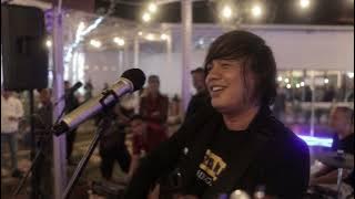 Anak 90an pasti tau lagu ini - Angkasa Band live in Angkringan Semar Pakansari