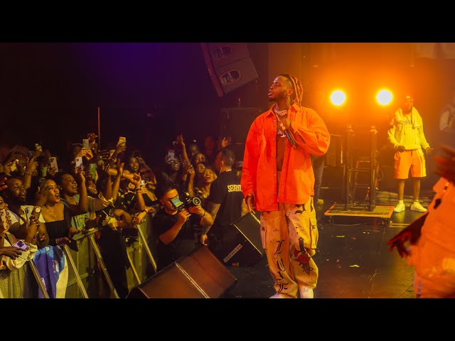 Diamond Platnumz ft. Innoss'B - Yo Pe (Live Performance) @dplatnumz @Officialinnossb