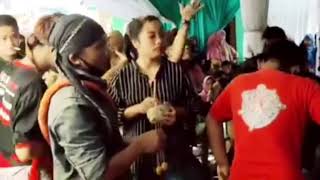 story Wa. cewek kesurupan