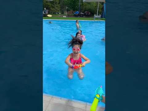 Страшная жара, но есть выход 🏊♀️ #влог #лето #жара #отдых #бассейн