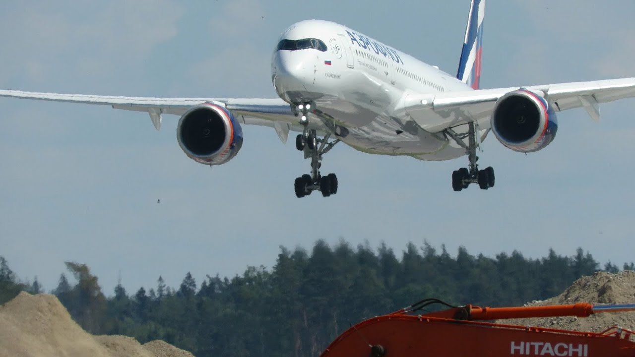 Жаркая погода в Шереметьево, как загорать на ВПП, 14.06.21.