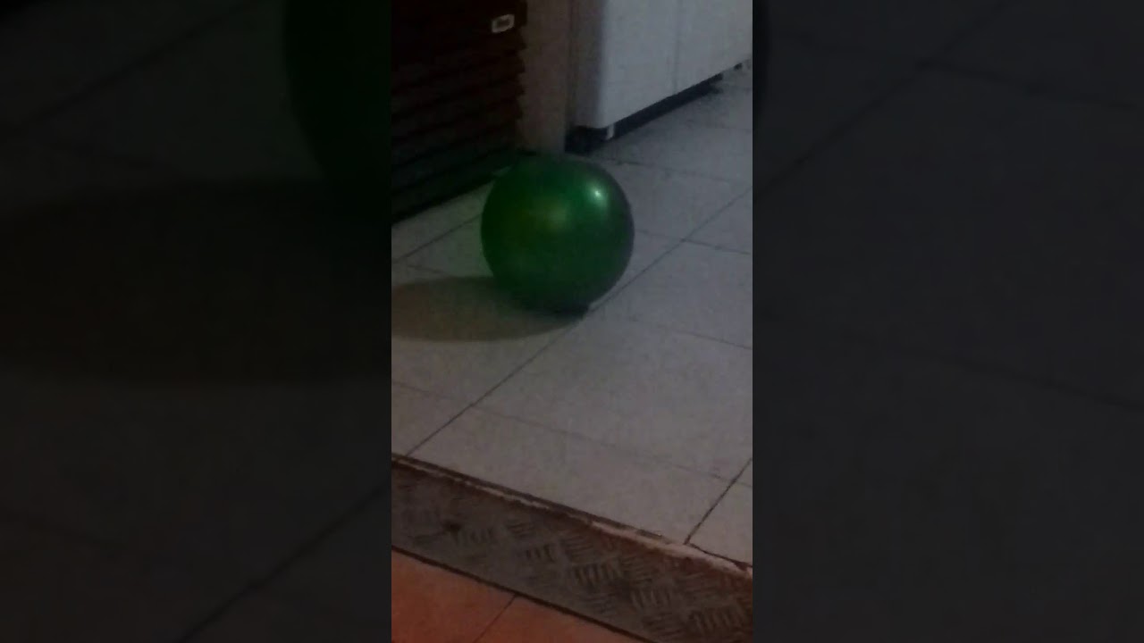 Pelota Que Se Mueve Sola La pelota ovni que se mueve sola | Lethal_Marto4 CTM - YouTube