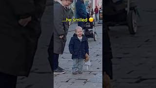 The Way He Smiled At The End  singing singer public reaction cute adorable lewiscapaldi