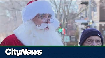 Holiday magic in NDG's Santa Claus and Star Fairy Walking Tour