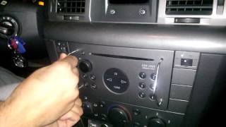 CDR2005 demontaż wyjmowanie radia vectra c