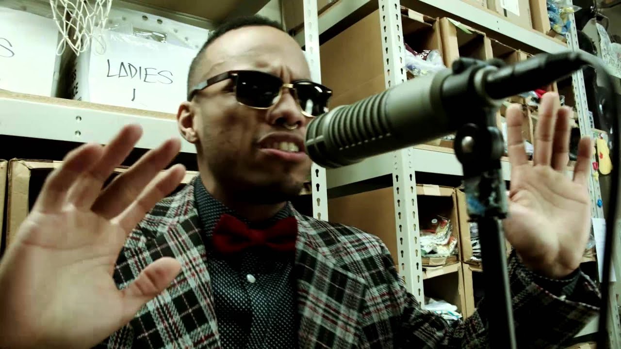 Watch Dungeon sessions: "Link Up" by NxWorries (Anderson.Paak & Knxwledge) on YouTube Watch Dungeon sessions: "Link Up" by NxWorries (Anderson.Paak & Knxwledge) on YouTube