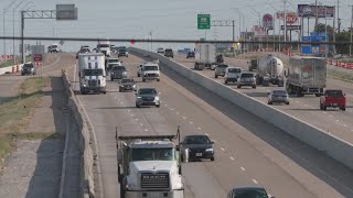Texas Gov. Greg Abbott says all truckers must know English