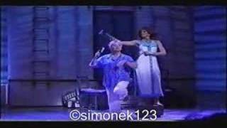 Dutch Mamma mia musical - Dancing Queen (video)
