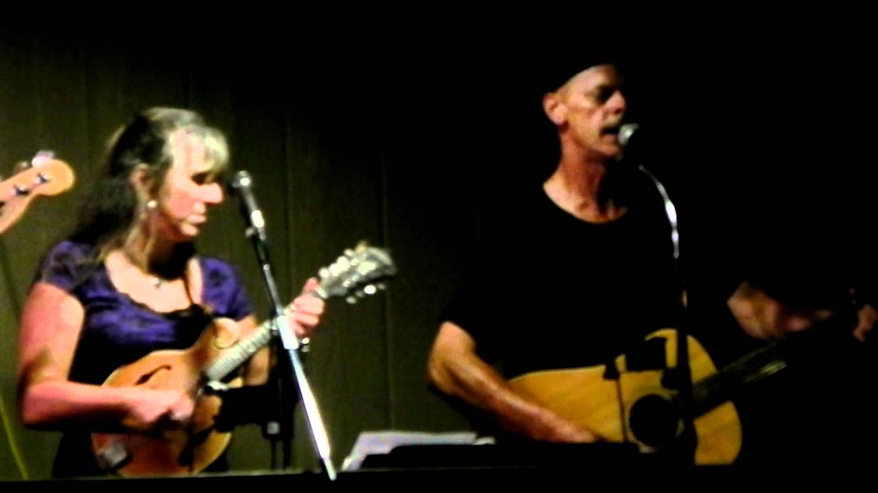 Wiregrass performing Knockin' On Heaven's Door