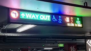 Dynamic Wayfinding Signage