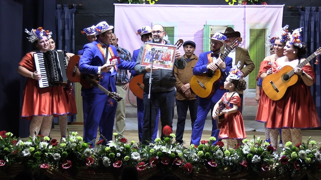 BAILINHO : MARIAS E MANEIS  