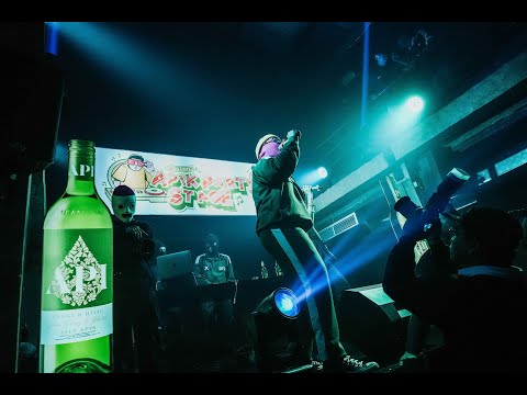 Keseruan APIK Party Stage Di Bmart Cempaka