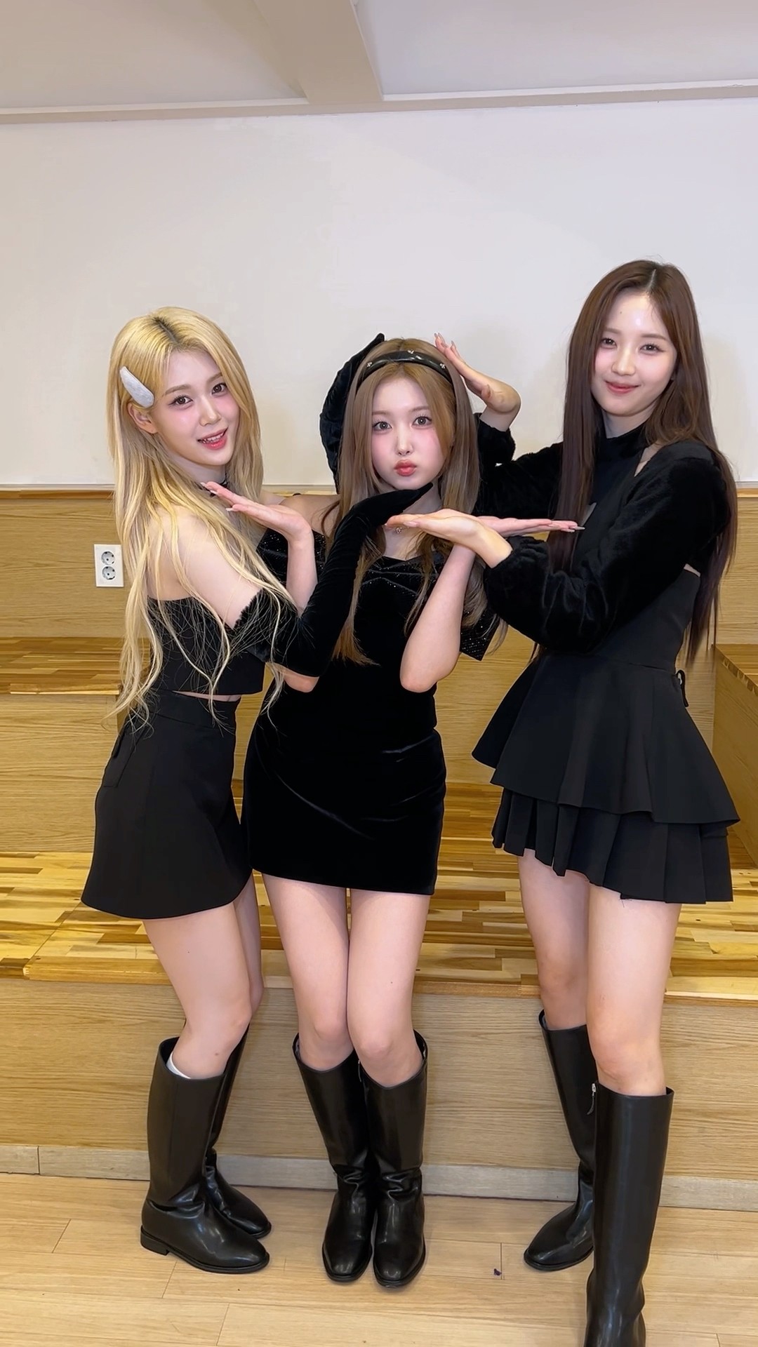 A family that grants wishes🖤 #tripleS #tripleS #tripleS_msnz