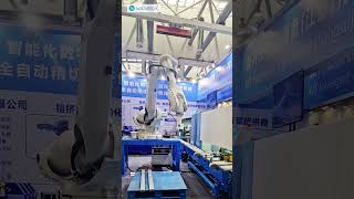 #robotics #loading #depalletizing #3dcamera #3dvision #manufacturing