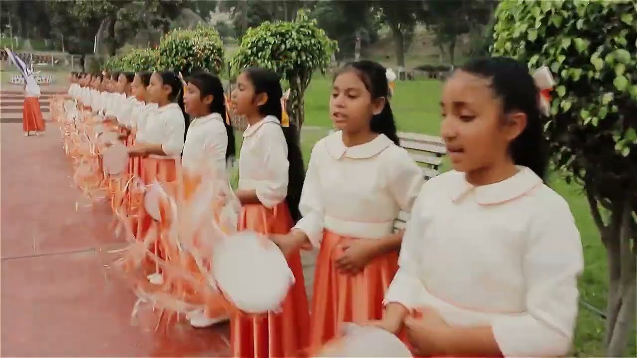Panderetistas dolecentes MMM - Orad por la Paz de Jerusalén