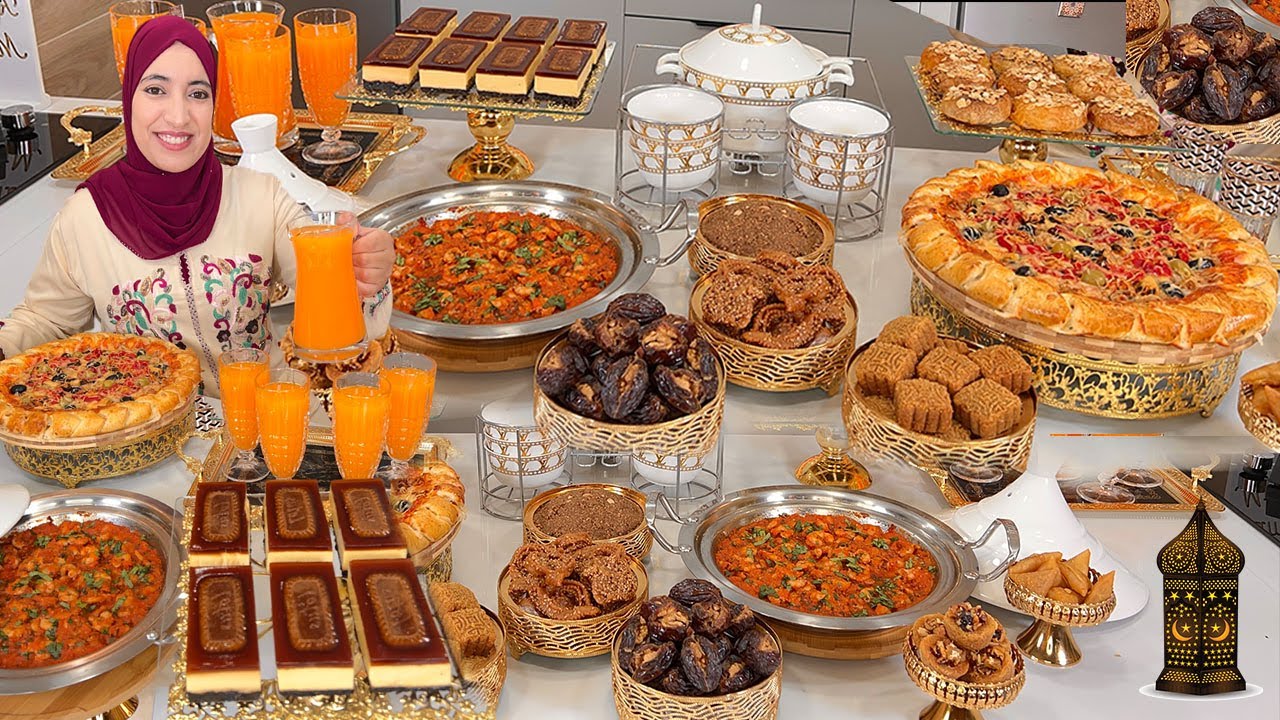 تاسع فطور رمضان بيتزا محشية الأطراف بعجينة قطنية تحلية طبقات مع محبوب المغاربة طاجين معلك يا سلام.