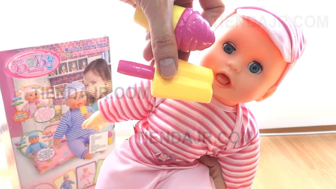 muñeca que come helado