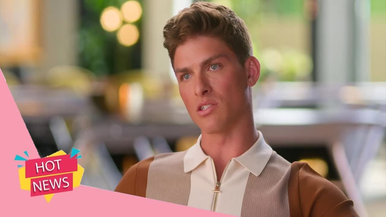 Selling The OC: The Real Reason Austin Victoria Got Taken Off The Ritz Listing