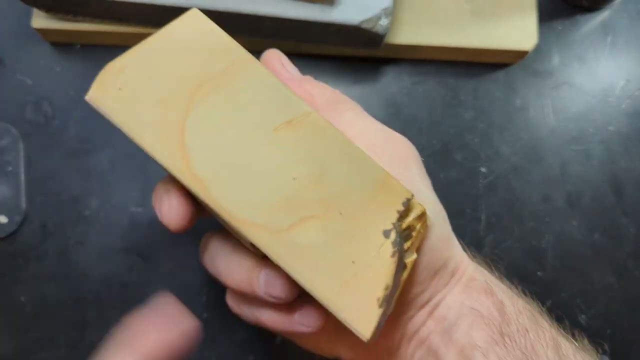 Незаменимый профессиональный японский натуральный абразивный материал от Макса.