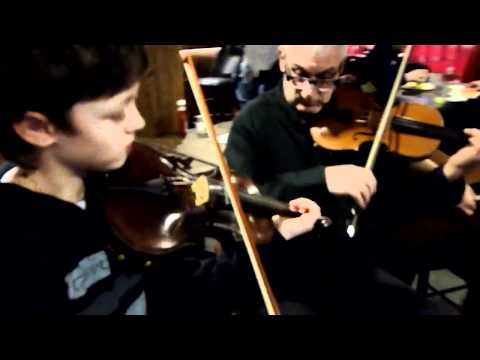 Rattle on the Stovepipe and Billy play New River Train