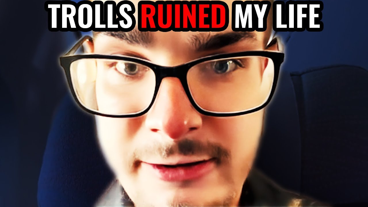 Футболки World of T Shirts депортированы из отпуска в Дубае