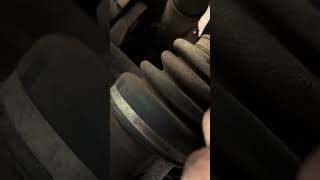 Nissan navara D22. Dropping the front diff