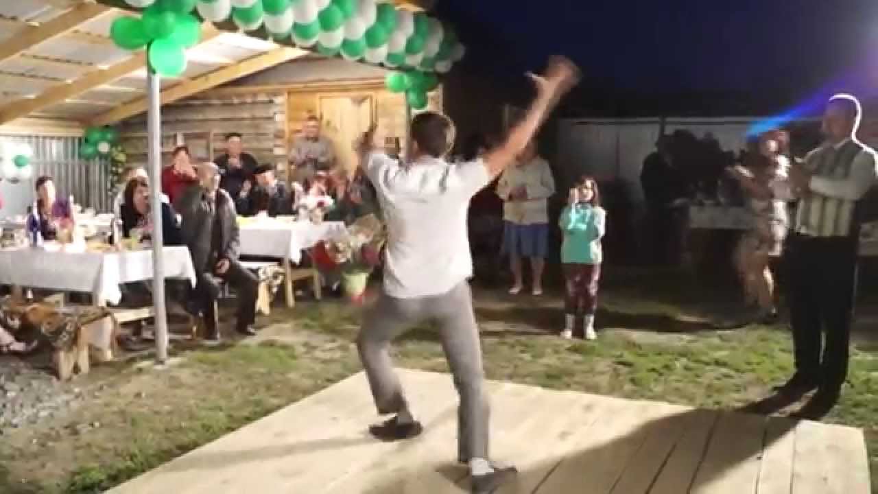 Башҡорт бейеүе туйҙа. Башкирские танцы на свадьбе.