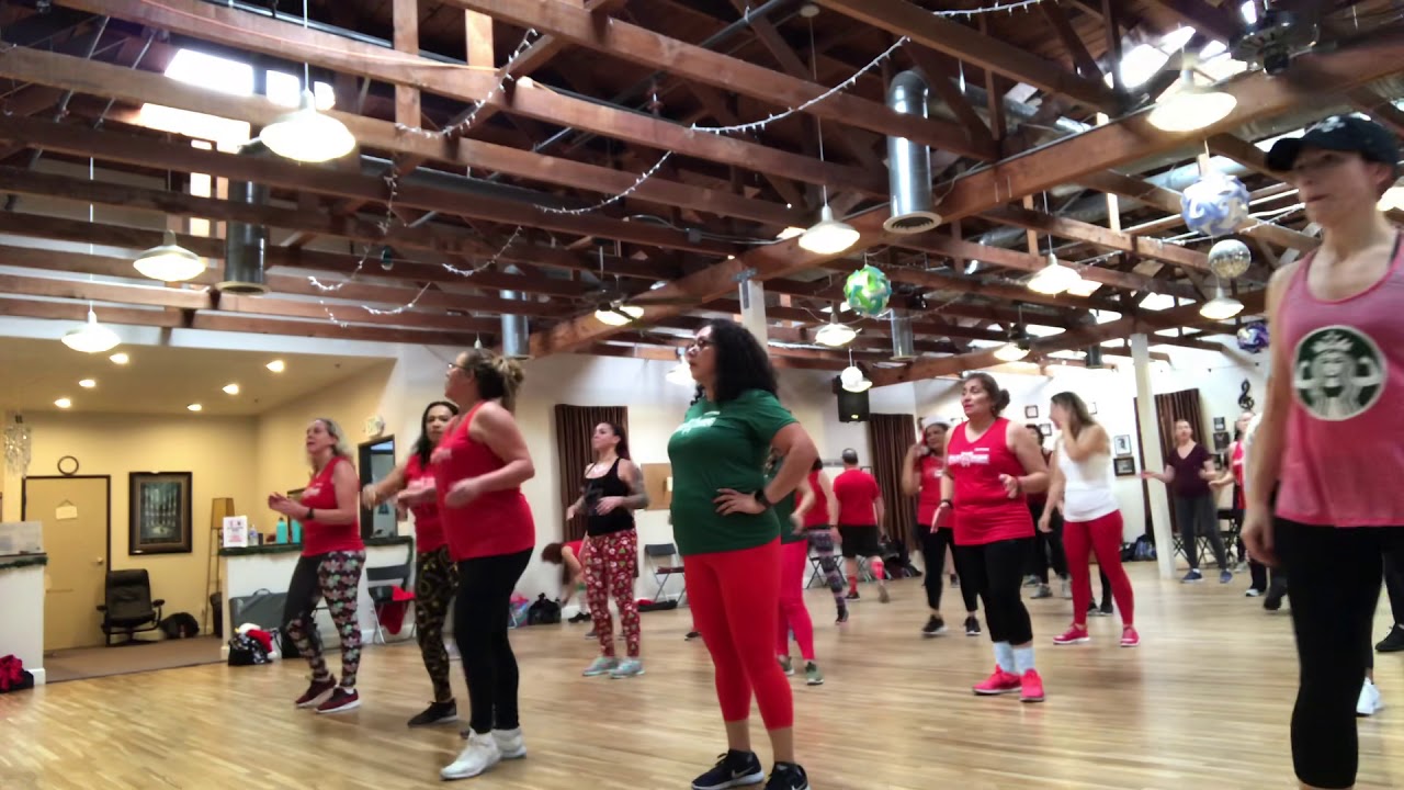 “Jingle bell rock” Zumba routine by Maritza YouTube