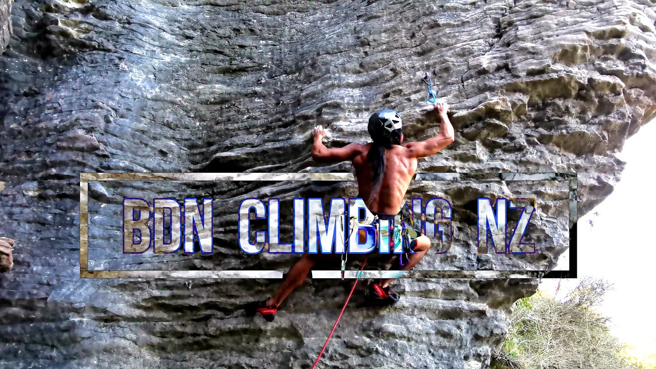 rock climbing at paynes ford and pohara - YouTube