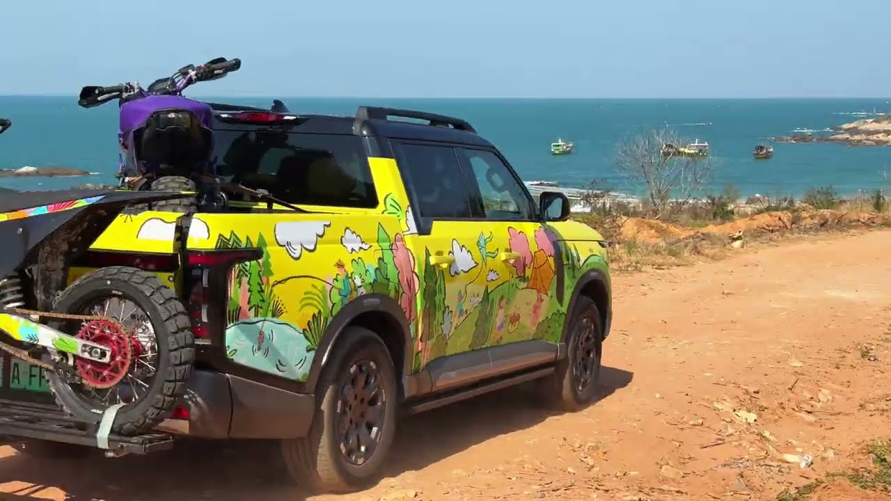 electric truck dirtbike e-bike beach stunt drift 